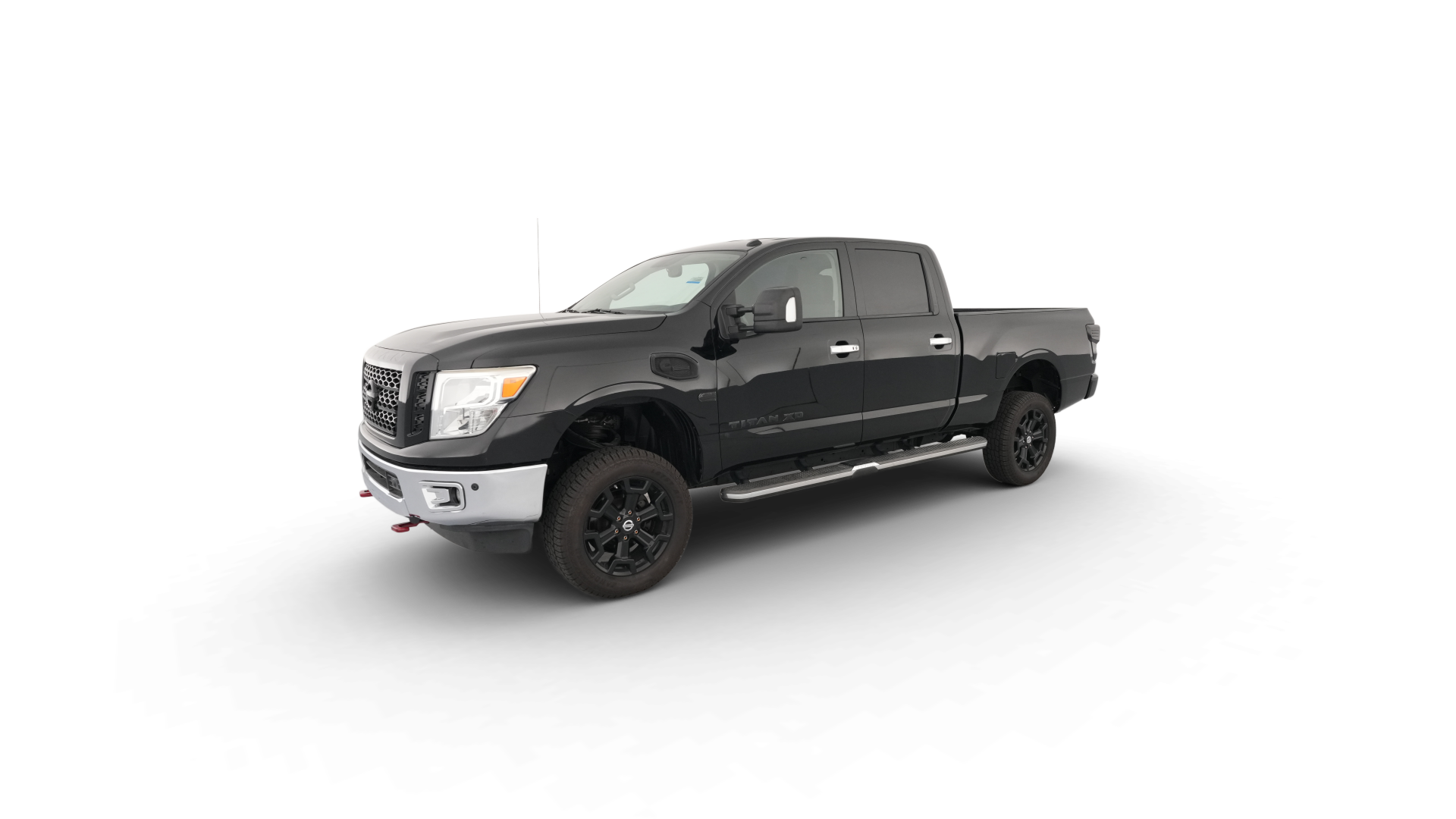 2017 Nissan TITAN XD Crew Cab vehicle photo
