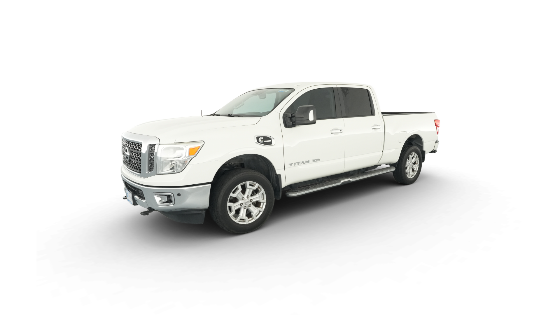 2017 Nissan TITAN XD Crew Cab vehicle photo