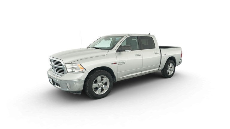 2017 Ram 1500 Crew Cab vehicle photo