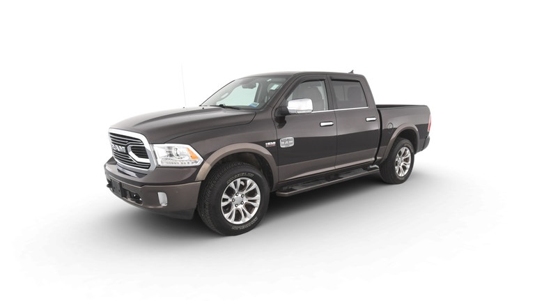 2017 Ram 1500 Crew Cab vehicle photo