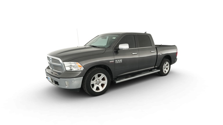 2017 Ram 1500 Crew Cab vehicle photo
