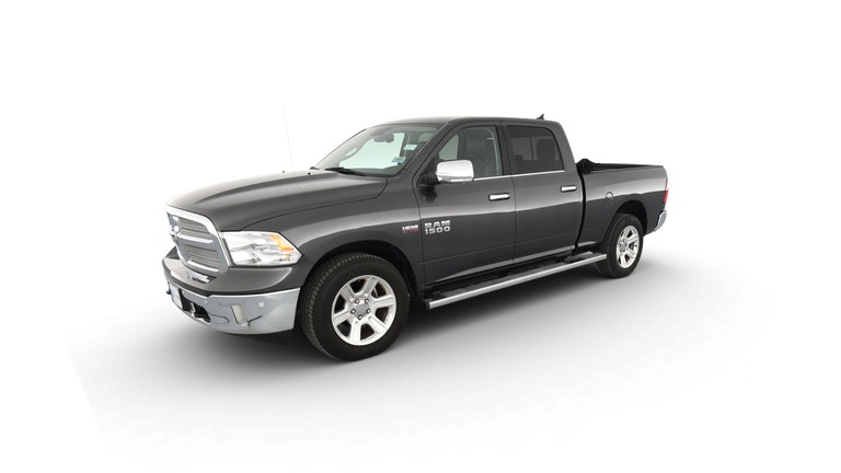 2017 Ram 1500 Crew Cab vehicle photo