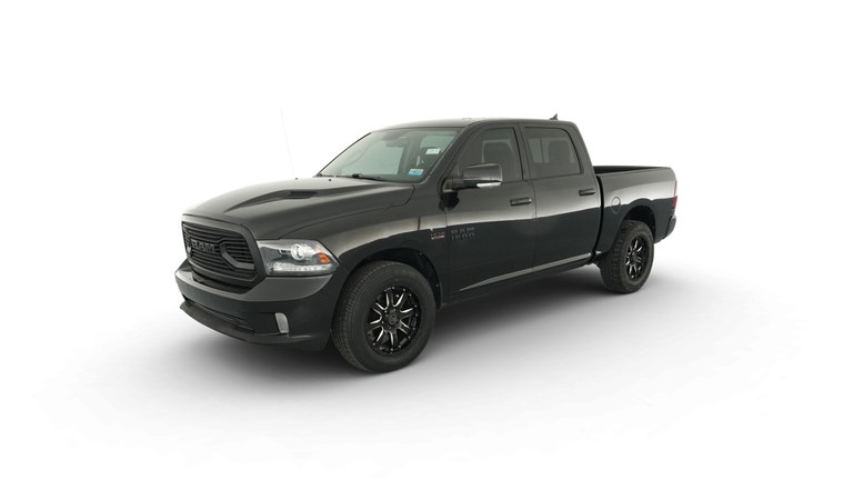 2017 Ram 1500 Crew Cab vehicle photo