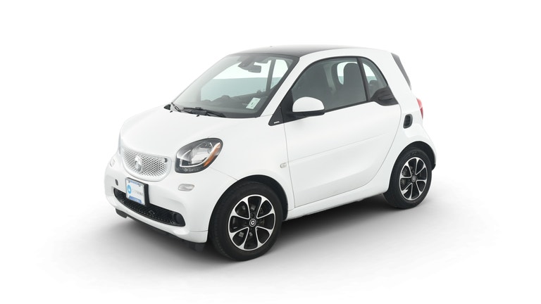 2017 smart fortwo vehicle photo