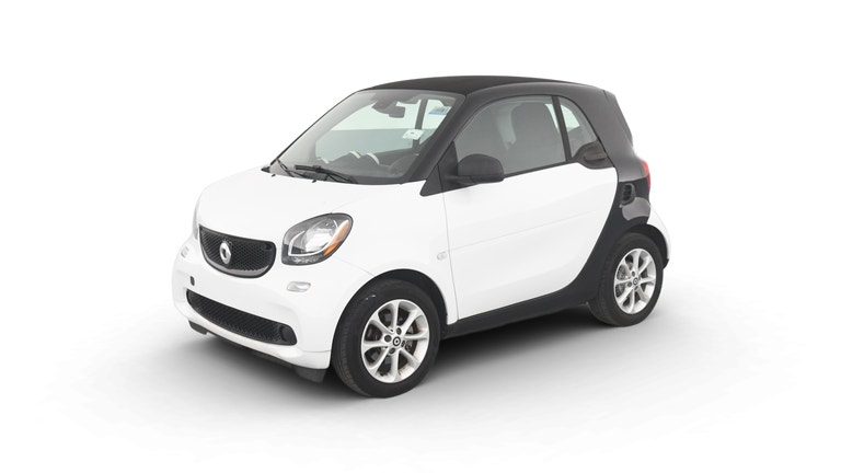 2017 smart fortwo vehicle photo