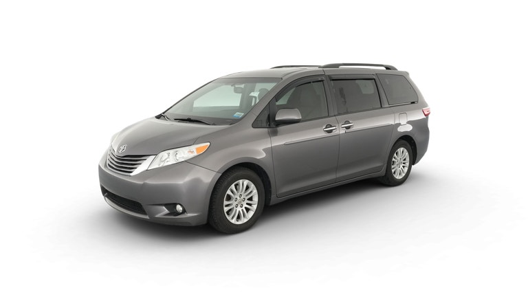 2017 Toyota Sienna vehicle photo