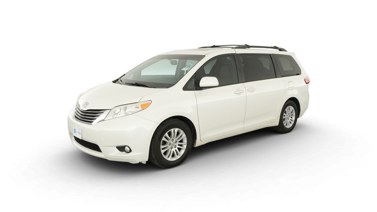 2017 Toyota Sienna vehicle photo