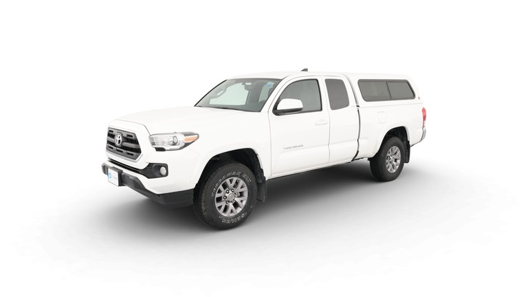2017 Toyota Tacoma Access Cab vehicle photo