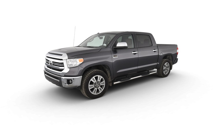 2017 Toyota Tundra CrewMax vehicle photo