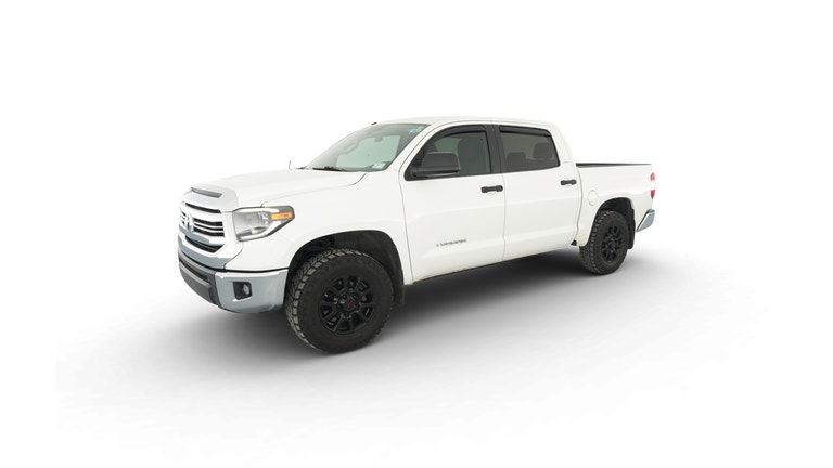 2017 Toyota Tundra CrewMax vehicle photo
