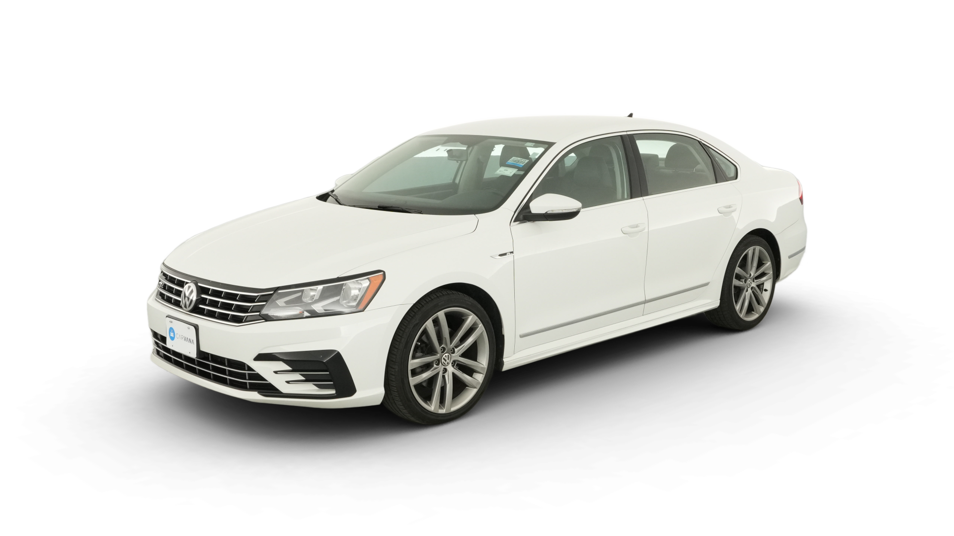 2017 Volkswagen Passat vehicle photo