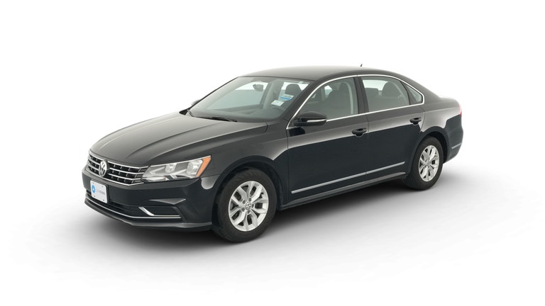 2017 Volkswagen Passat vehicle photo