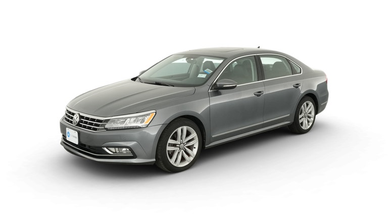 2017 Volkswagen Passat vehicle photo