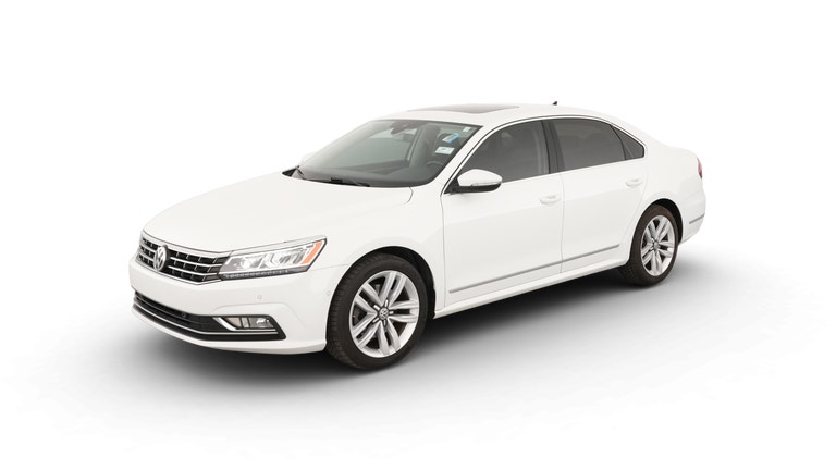 2017 Volkswagen Passat vehicle photo