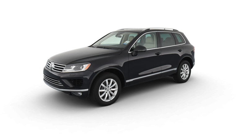 2017 Volkswagen Touareg vehicle photo