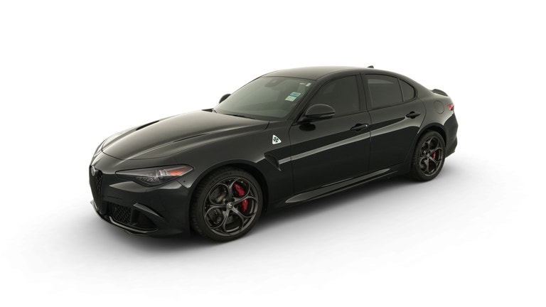 2018 Alfa Romeo Giulia vehicle photo
