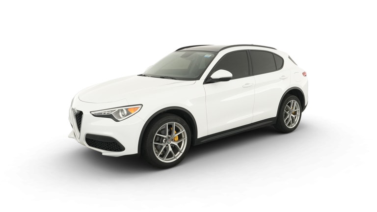2018 Alfa Romeo Stelvio vehicle photo