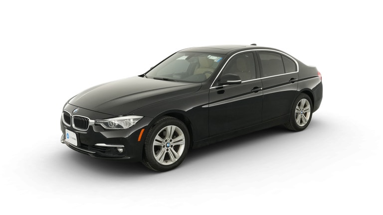 2018 BMW 3 Series vehicle photo