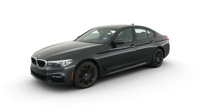 2018 BMW 5 Series vehicle photo