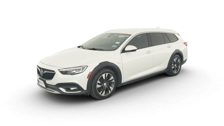 2018 Buick Regal TourX vehicle photo