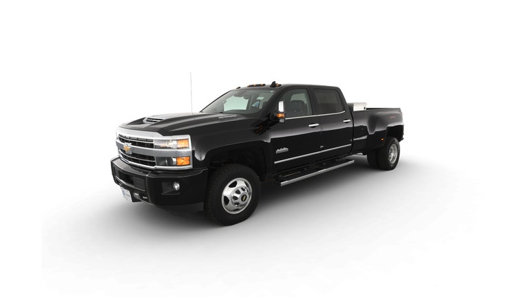 2018 Chevrolet Silverado 3500 HD Crew Cab vehicle photo
