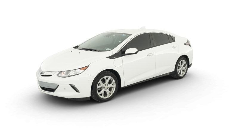 2018 Chevrolet Volt vehicle photo