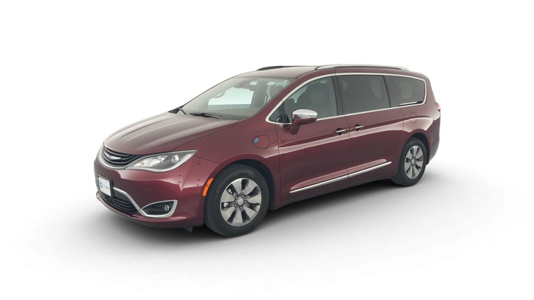 2018 Chrysler Pacifica Hybrid vehicle photo