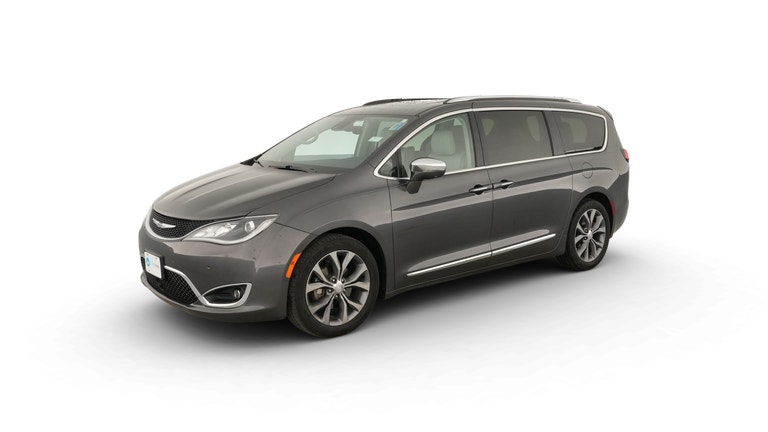 2018 Chrysler Pacifica vehicle photo
