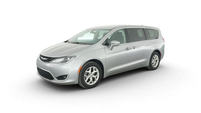 2018 Chrysler Pacifica vehicle photo
