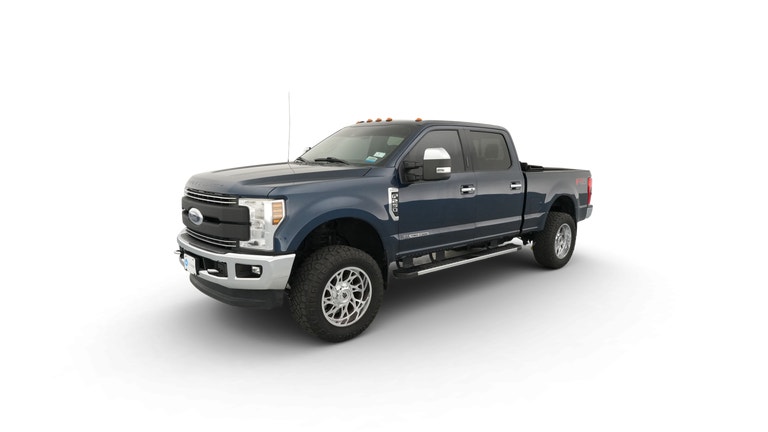 2018 Ford F250 Super Duty Crew Cab vehicle photo