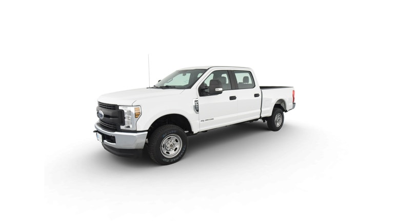 2018 Ford F250 Super Duty Crew Cab vehicle photo