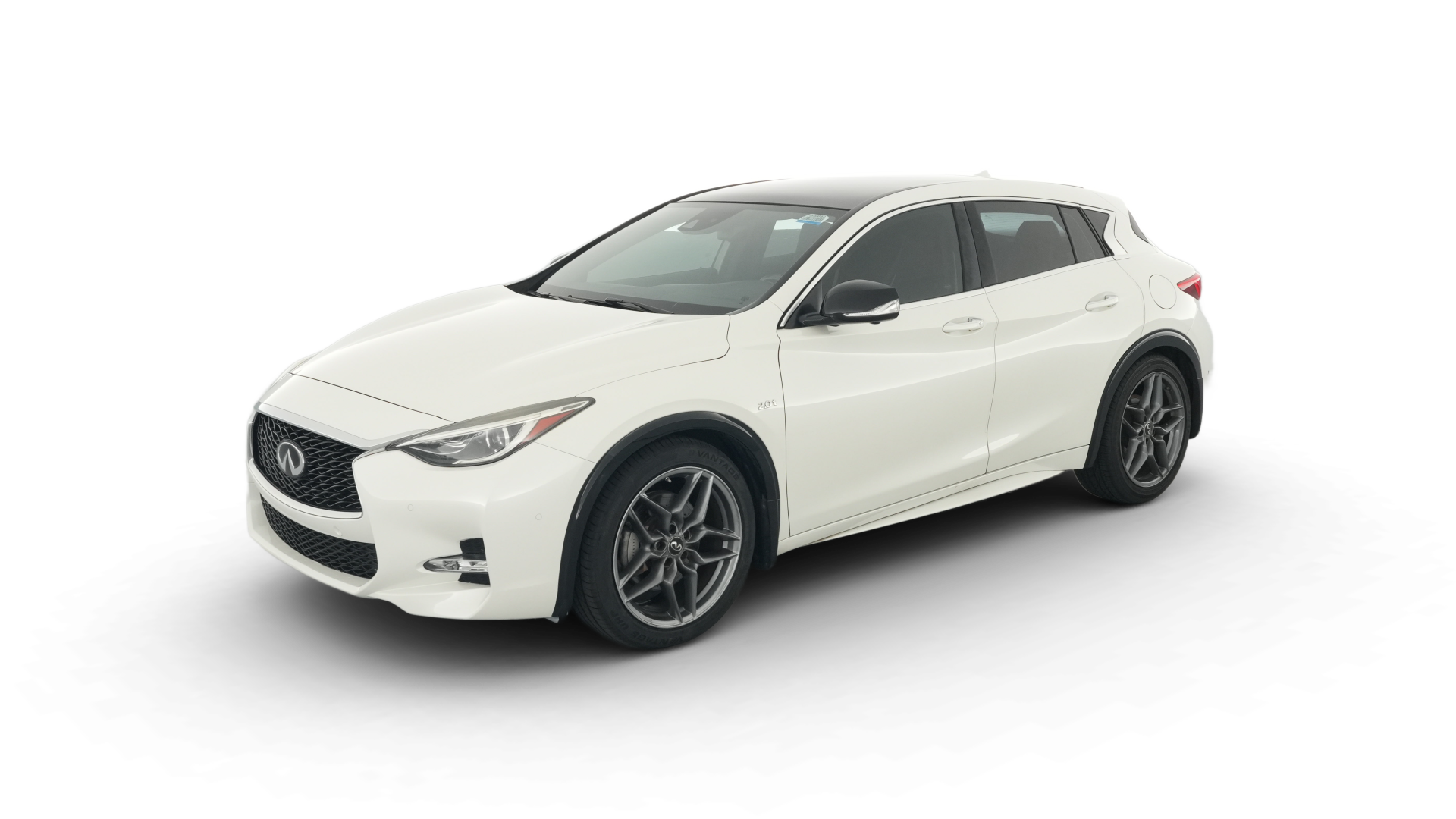 2018 INFINITI QX30 vehicle photo