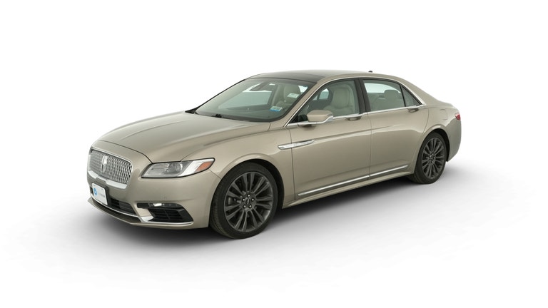 2018 Lincoln Continental vehicle photo