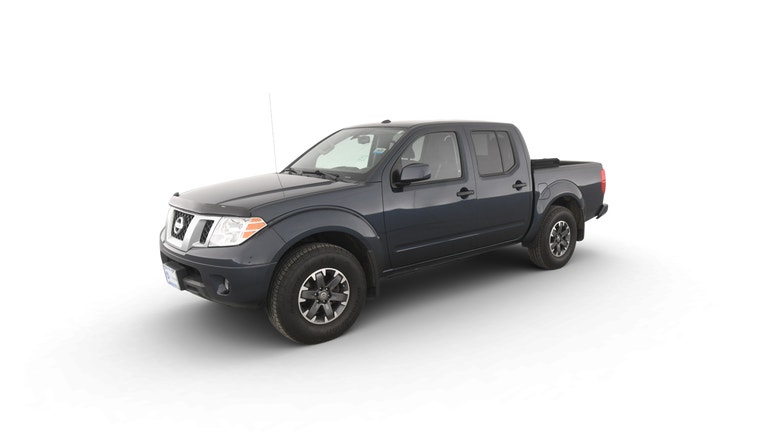 2018 Nissan Frontier Crew Cab vehicle photo