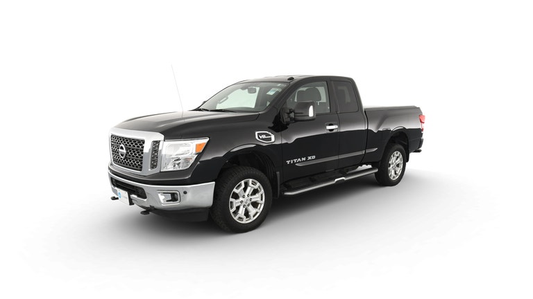 2018 Nissan TITAN XD King Cab vehicle photo
