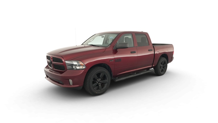 2018 Ram 1500 Crew Cab vehicle photo
