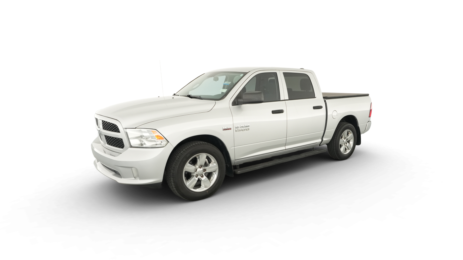 2018 Ram 1500 Crew Cab vehicle photo