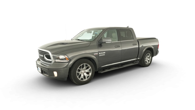 2018 Ram 1500 Crew Cab vehicle photo