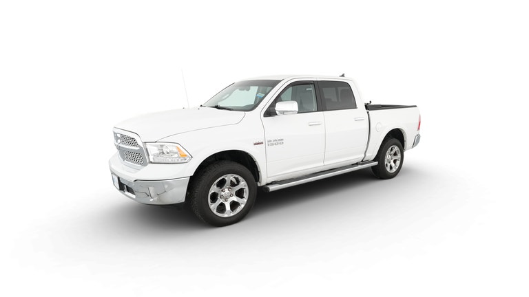 2018 Ram 1500 Crew Cab vehicle photo