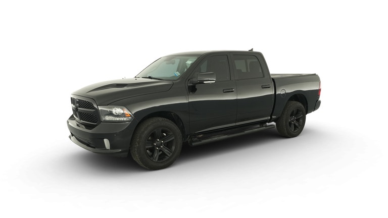 2018 Ram 1500 Crew Cab vehicle photo