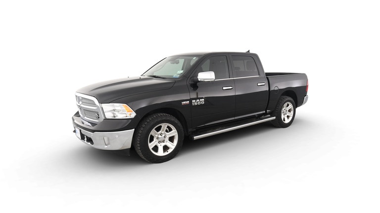 2018 Ram 1500 Crew Cab vehicle photo