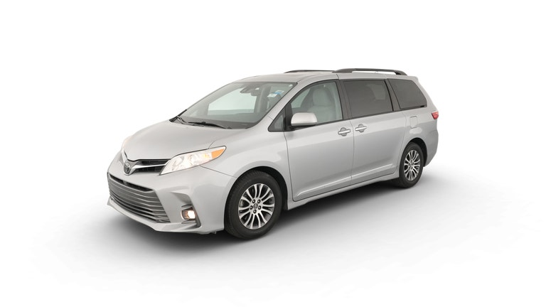 2018 Toyota Sienna vehicle photo