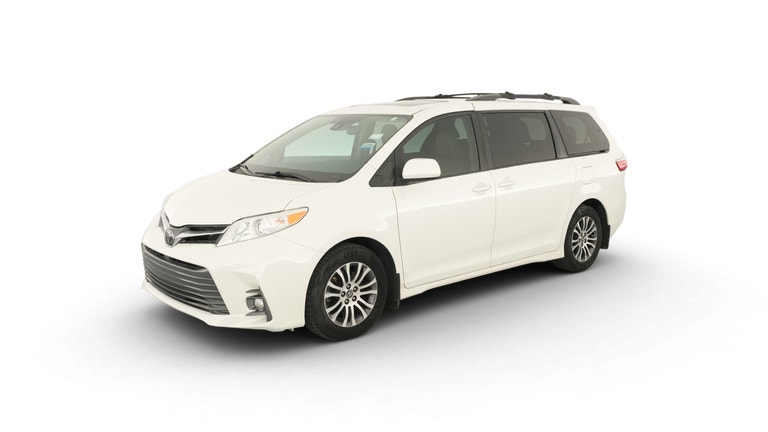 2018 Toyota Sienna vehicle photo