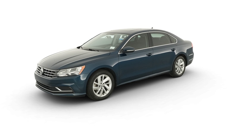 2018 Volkswagen Passat vehicle photo