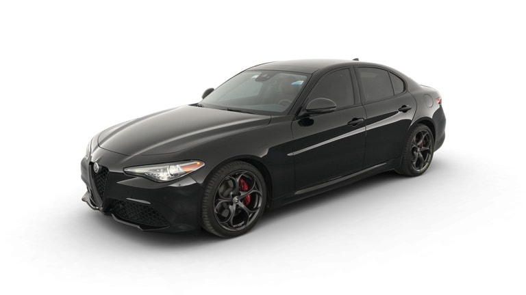 2019 Alfa Romeo Giulia vehicle photo