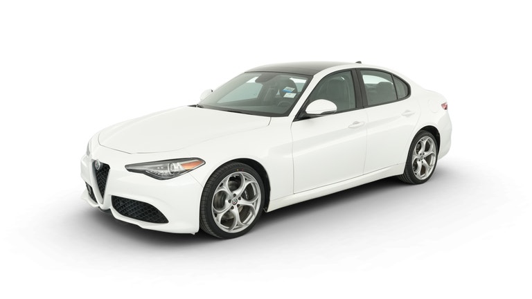 2019 Alfa Romeo Giulia vehicle photo