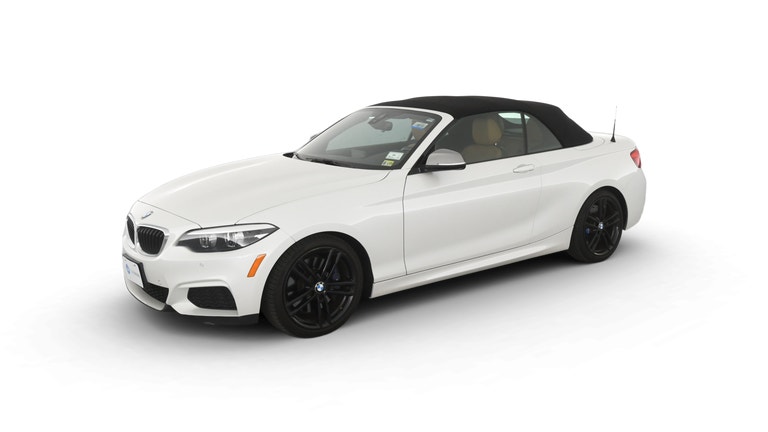 2019 BMW 2 Series vehicle photo