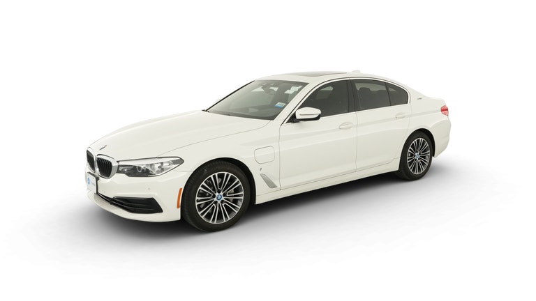 2019 BMW 5 Series vehicle photo