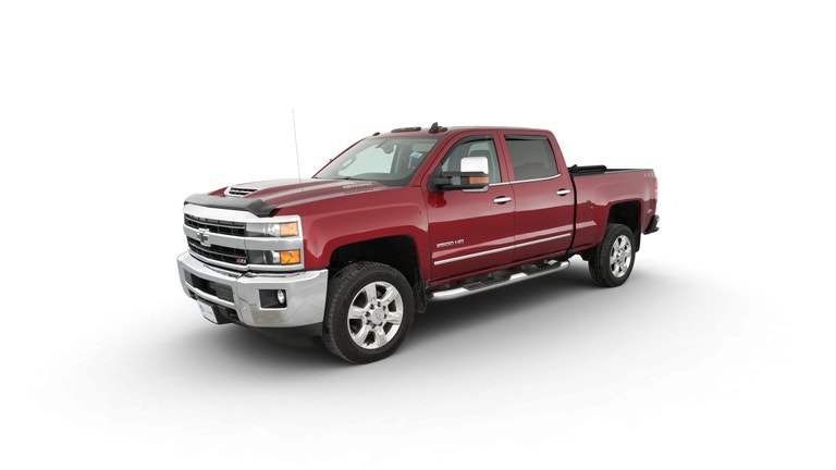 2019 Chevrolet Silverado 2500 HD Crew Cab vehicle photo