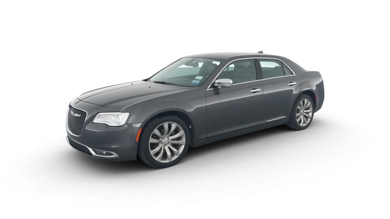 2019 Chrysler 300 vehicle photo